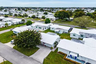 527 SW 16th St, Boynton Beach, FL 33426 - Photo 42