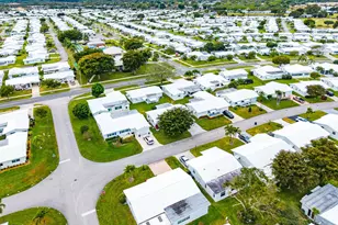 527 SW 16th St, Boynton Beach, FL 33426 - Photo 44