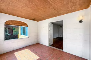 619 30th St, West Palm Beach, FL 33407 - Photo 8