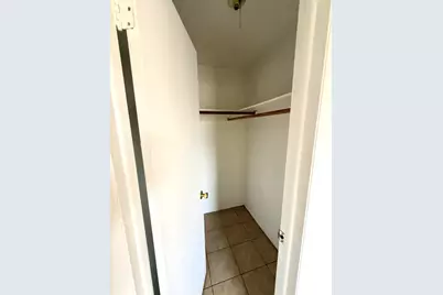 307 Essex Drive, Fort Pierce, FL 34946 - Photo 18