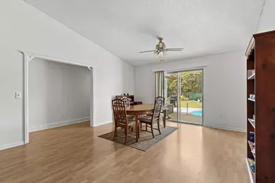 7842 W Blairwood Circle, Lake Worth, FL 33467 - Photo 10