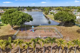 7842 W Blairwood Cir, Lake Worth, FL 33467 - Photo 32