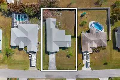 2850 SE Buccaneer Circle, Port Saint Lucie, FL 34952 - Photo 4