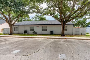 2007 Oleander Blvd, Fort Pierce, FL 34950 - Photo 1