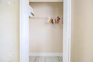 450 Palm Cir, Pembroke Pines, FL 33025 - Photo 32