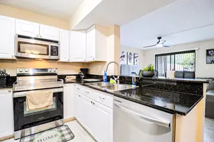 450 Palm Cir, Pembroke Pines, FL 33025 - Photo 24