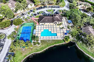 450 Palm Cir, Pembroke Pines, FL 33025 - Photo 76