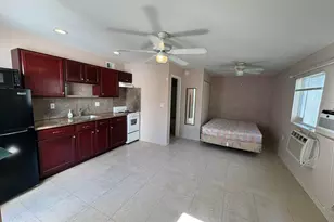 141 Ipswich St, Boca Raton, FL 33487 - Photo 1