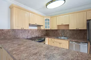 1700 Embassy Dr, West Palm Beach, FL 33401 - Photo 10