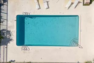 1700 Embassy Dr, West Palm Beach, FL 33401 - Photo 36