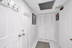 5600 N Flagler Dr, West Palm Beach, FL 33407 - Photo 6