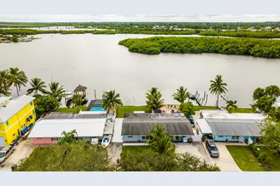 100 SW Hideaway Place, Stuart, FL 34994 - Photo 4