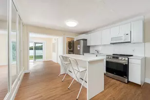 100 SW Hideaway Pl, Stuart, FL 34994 - Photo 10