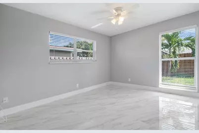 708-710 NE 23rd Avenue, Pompano Beach, FL 33062 - Photo 14