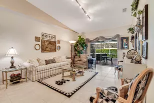 8482 Logia Cir, Boynton Beach, FL 33472 - Photo 2