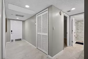 3503 Oaks Way, Pompano Beach, FL 33069 - Photo 8