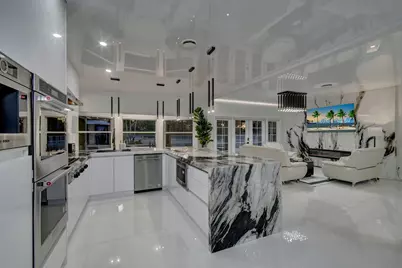 14950 Roan Court, Wellington, FL 33414 - Photo 12