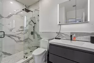 2100 Van Buren St, Hollywood, FL 33020 - Photo 8