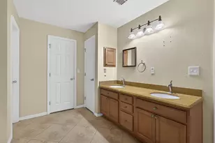 1618 SW Nervia Ave, Port Saint Lucie, FL 34953 - Photo 38