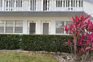 127 Northampton G, West Palm Beach, FL 33417 - Photo 1