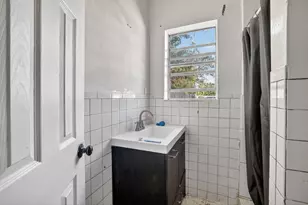 2640 SW 6th Ct, Fort Lauderdale, FL 33312 - Photo 12