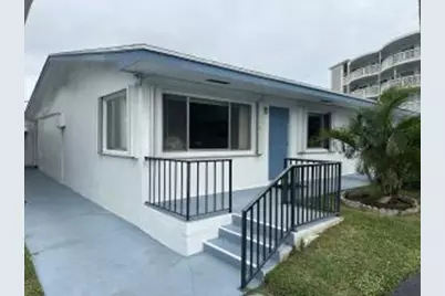 2440 Lake Osborne Drive #201, Lake Worth, FL 33461 - Photo 10