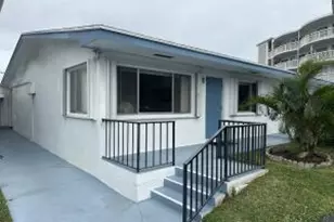 2440 Lake Osborne Dr, Lake Worth Beach, FL 33461 - Photo 14