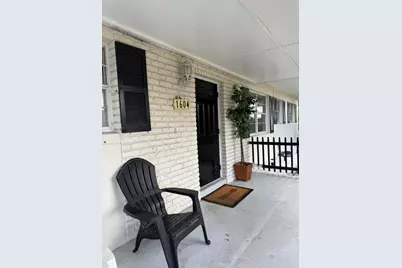 1604 SE Apache Avenue, Stuart, FL 34994 - Photo 2