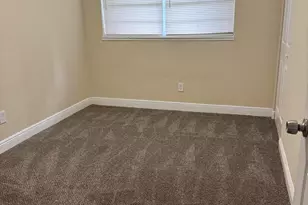 1604 SE Apache Ave, Stuart, FL 34994 - Photo 4