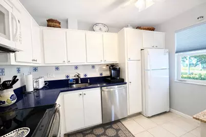 28 Colonial Club Drive #204, Boynton Beach, FL 33435 - Photo 8