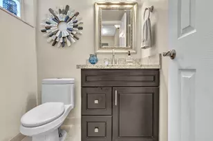 28 Colonial Club Dr, Boynton Beach, FL 33435 - Photo 16