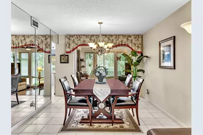 28 Colonial Club Drive #204, Boynton Beach, FL 33435 - Photo 6