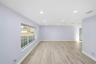 1522 SE Hearne Ct, Port Saint Lucie, FL 34952 - Photo 18