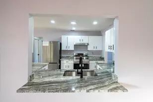 1522 SE Hearne Ct, Port Saint Lucie, FL 34952 - Photo 10