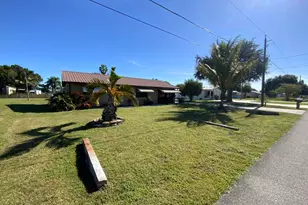 1095 Chobee Loop, Okeechobee, FL 34974 - Photo 2