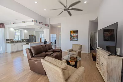 193 NW Bentley Circle, Port Saint Lucie, FL 34986 - Photo 4