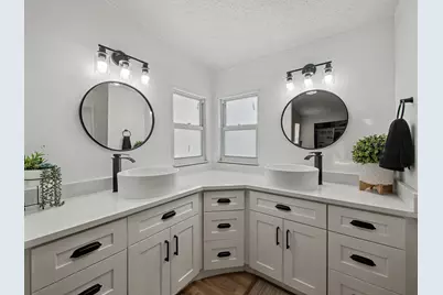 1700 SW 66th Avenue, Boca Raton, FL 33428 - Photo 18