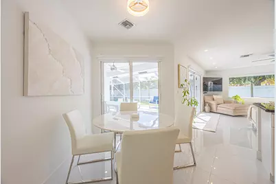 23246 L Ermitage Circle, Boca Raton, FL 33433 - Photo 12