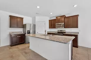 10493 SW Toren Wy, Port Saint Lucie, FL 34987 - Photo 20