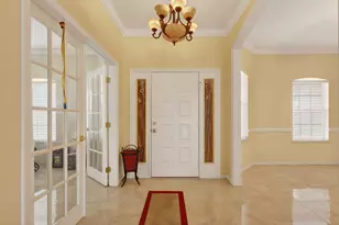 6871 NW Hogate Cir, Port Saint Lucie, FL 34983 - Photo 4