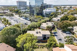 1700 Embassy Dr, West Palm Beach, FL 33401 - Photo 42