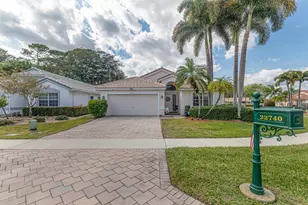22740 E Royal Crown Terrace E, Boca Raton, FL 33433 - Photo 2
