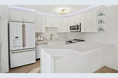 5888 SE Riverboat Drive #340, Stuart, FL 34997 - Photo 6