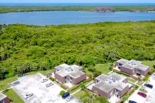 5888 SE Riverboat Dr, Stuart, FL 34997 - Photo 32