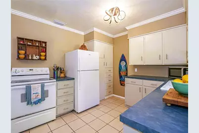 2049 50th Avenue, Vero Beach, FL 32966 - Photo 10