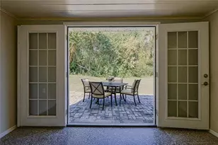 2049 50th Ave, Vero Beach, FL 32966 - Photo 14