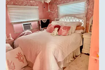 305 NW 50th Court, Pompano Beach, FL 33064 - Photo 18