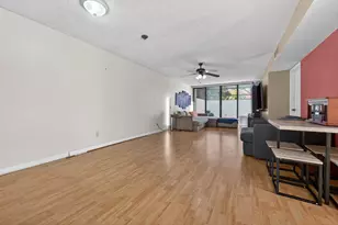 1340 E Golfview Dr, Pembroke Pines, FL 33026 - Photo 6