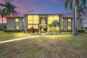 426 Pine Glen Ln, Greenacres, FL 33463 - Photo 1