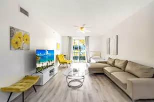 630 S Sapodilla Ave, West Palm Beach, FL 33401 - Photo 6